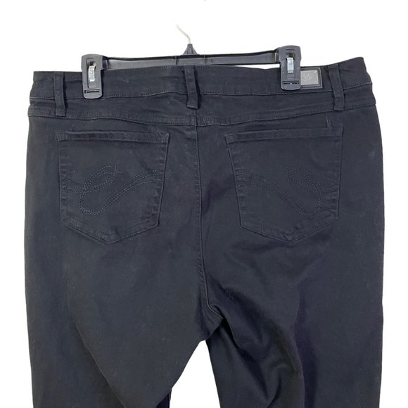 Earl Jeans Women’s 18W Black Skinny Jeans Mid Rise Stretch Plus Size Denim - Picture 6 of 8